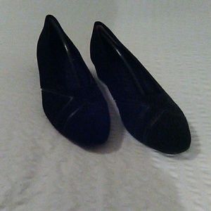 Ladies Shoes